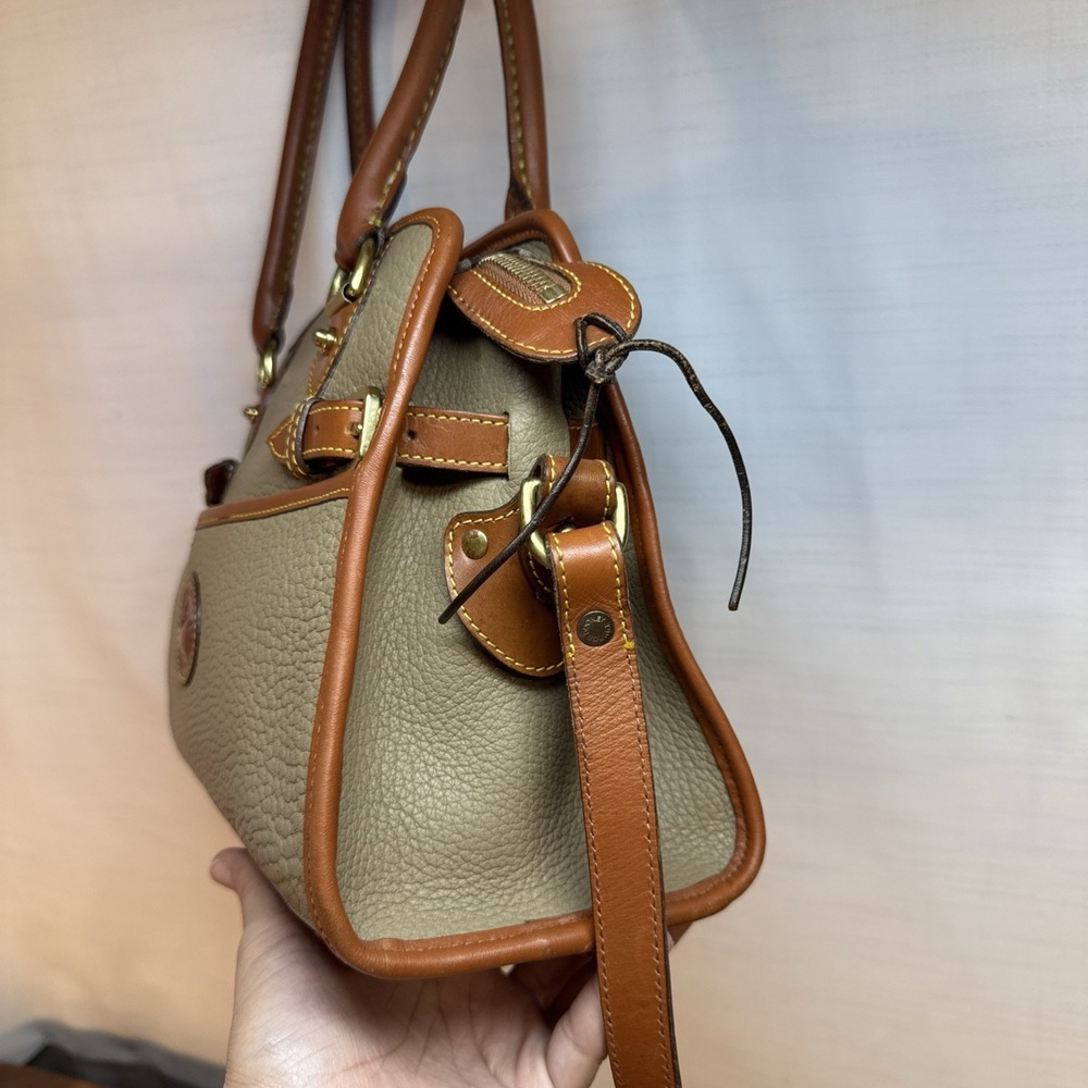 Vintage DOONEY AND BOURKE Khaki Brown Leather Buckle 2 Way Satchel Crossbody Bag - Picture 8 of 16